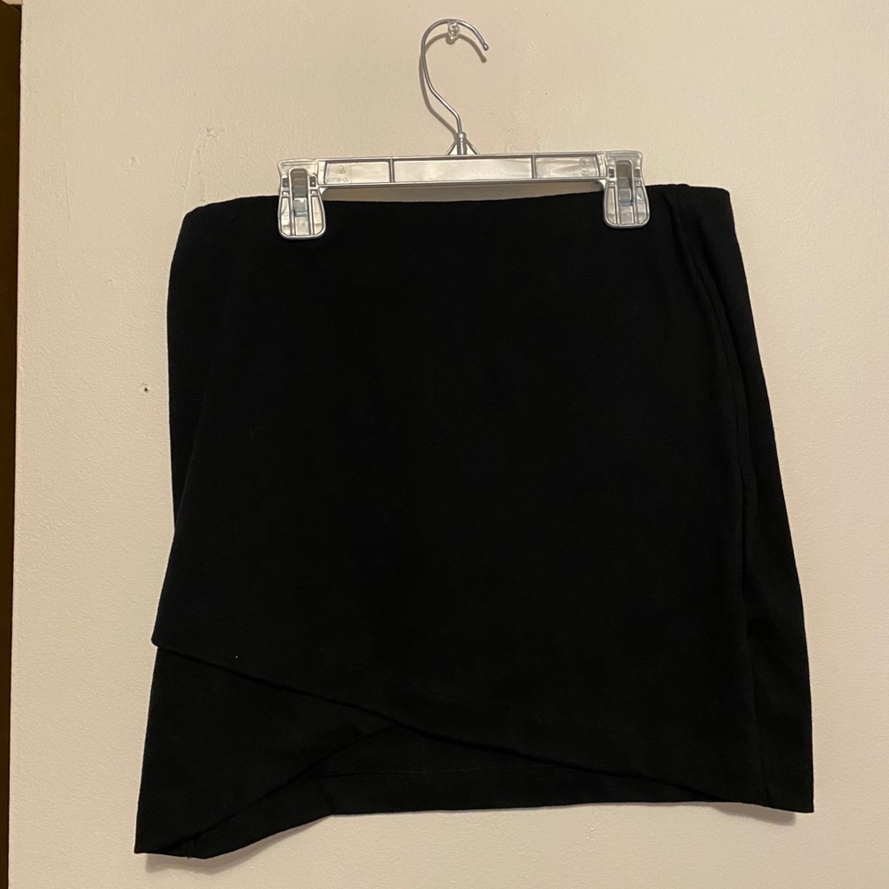 Black skirt